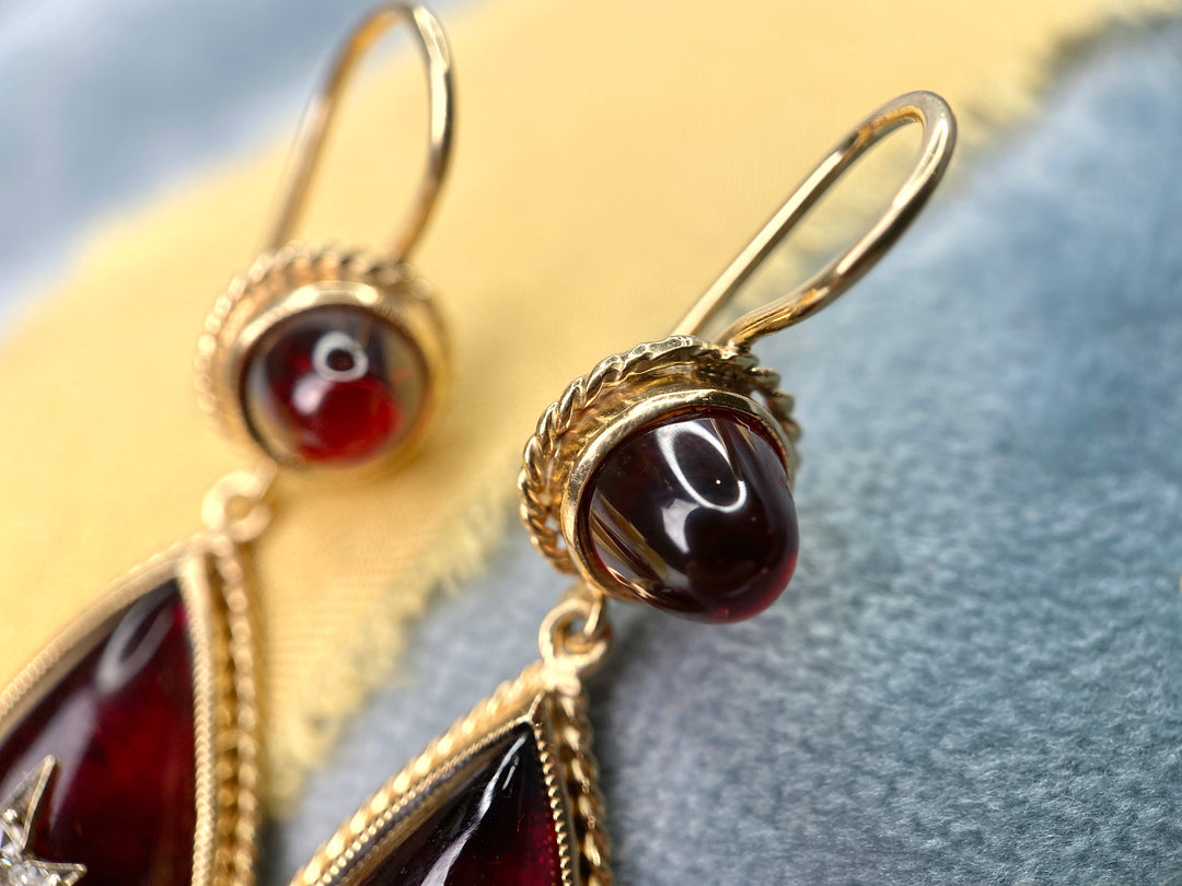 Rare Victorian Antique Garnet & Old Mine Cut Diamond Earrings in 14k Gold