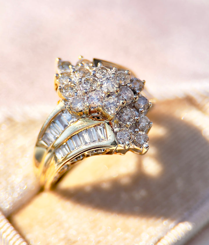 Vintage Over 1 Carat Flowing Diamond Waterfall Ring in 10k Yellow Gold