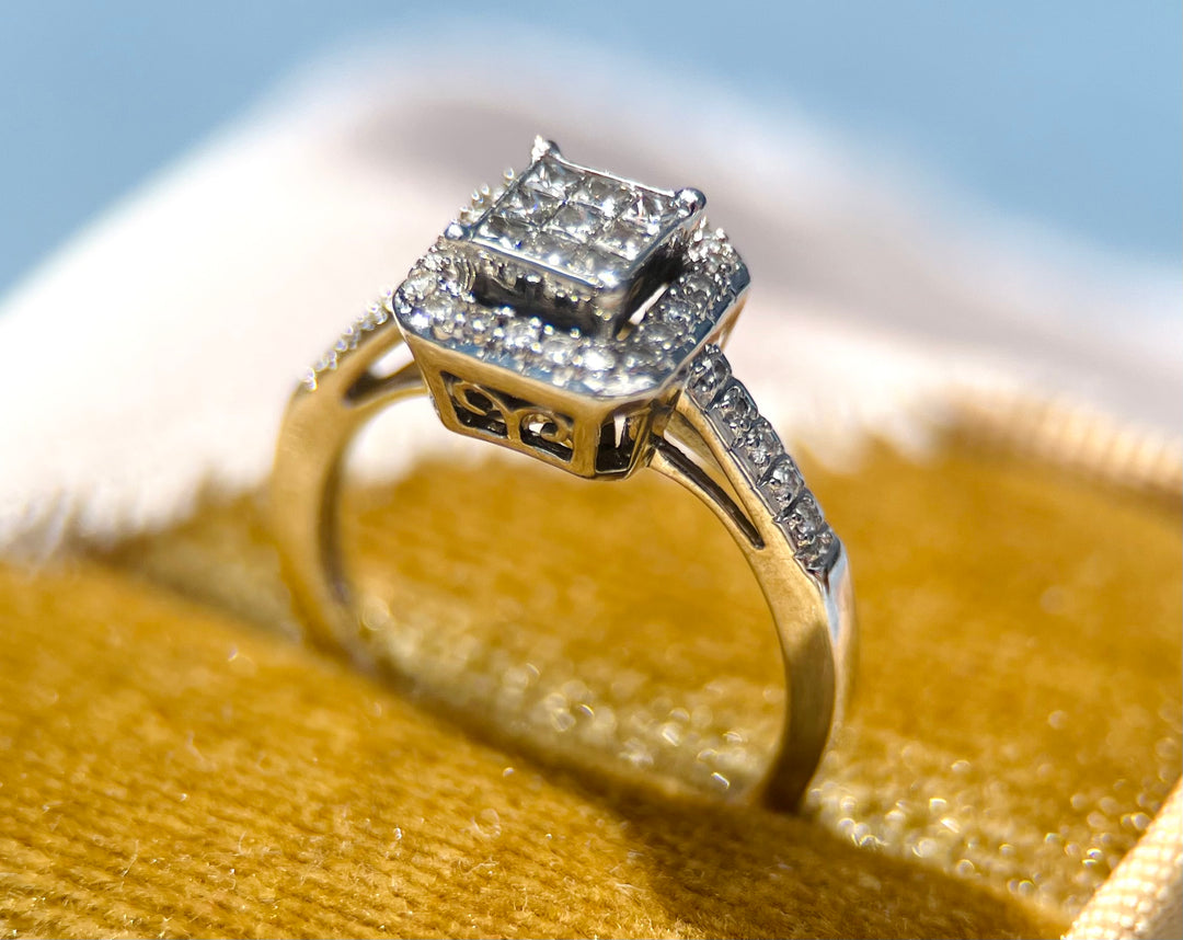 Princess Cut Diamond Halo Illusion Ring in White Gold