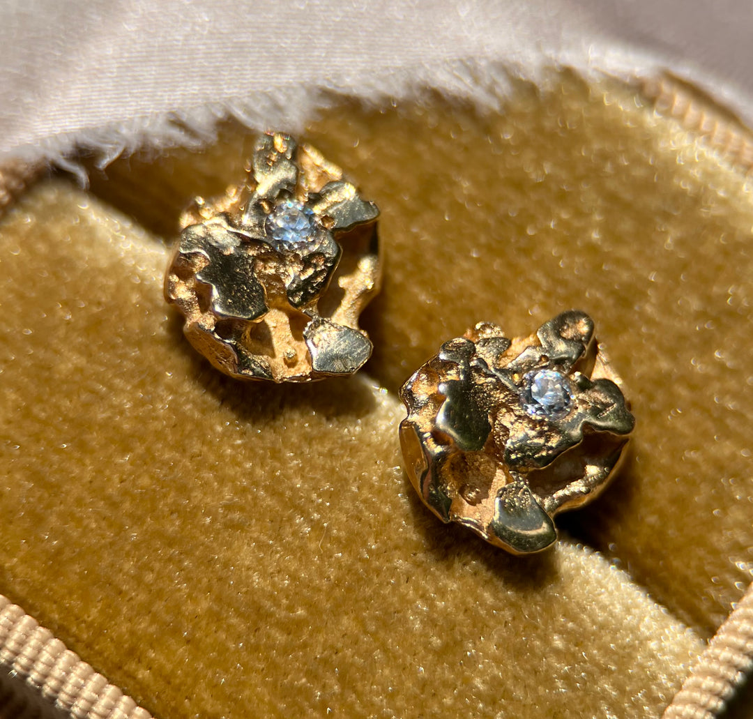 Vintage 1/5 Carat tw Diamond Nugget Earrings in 14k Yellow Gold